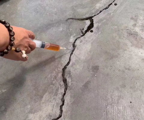 潮州混凝土裂缝修补技术详解​